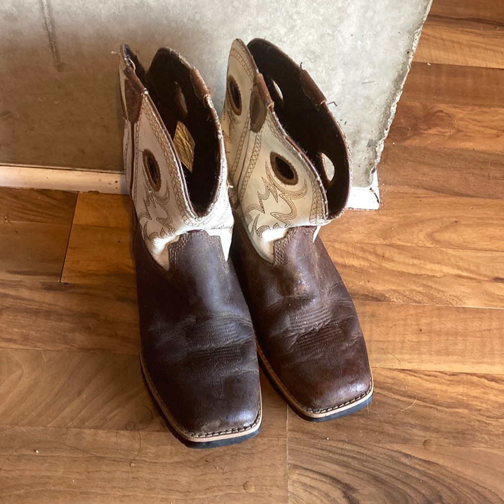 Tony Lama Boots Size 5d Tony Lama Boots Size 5d